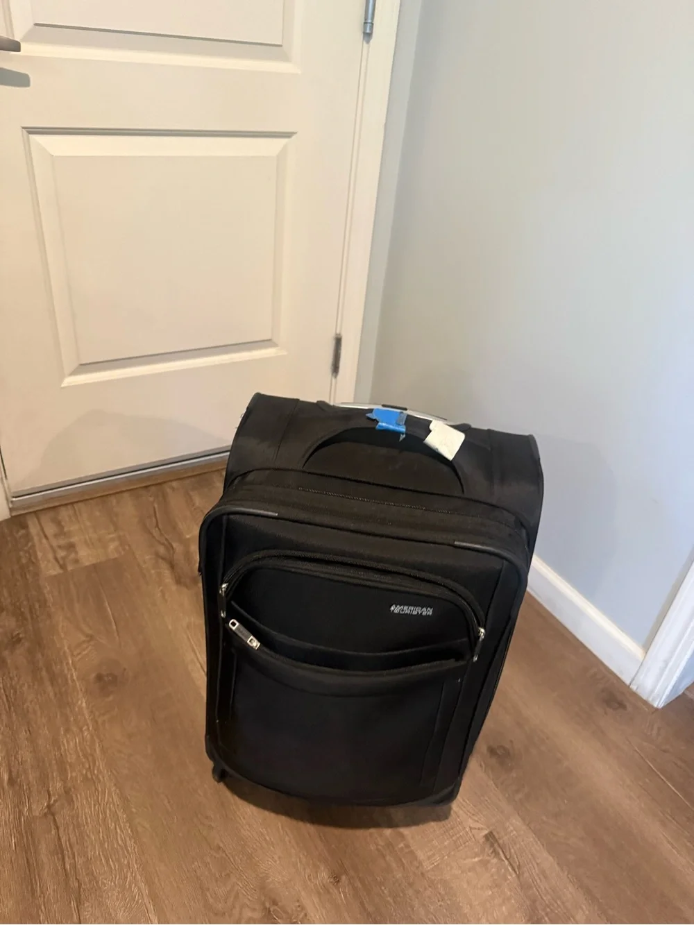 Samsonite Black Softside Upright Carry-On